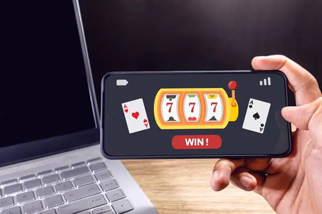 How Mobile-First Design Is Changing Online Slot Play Image